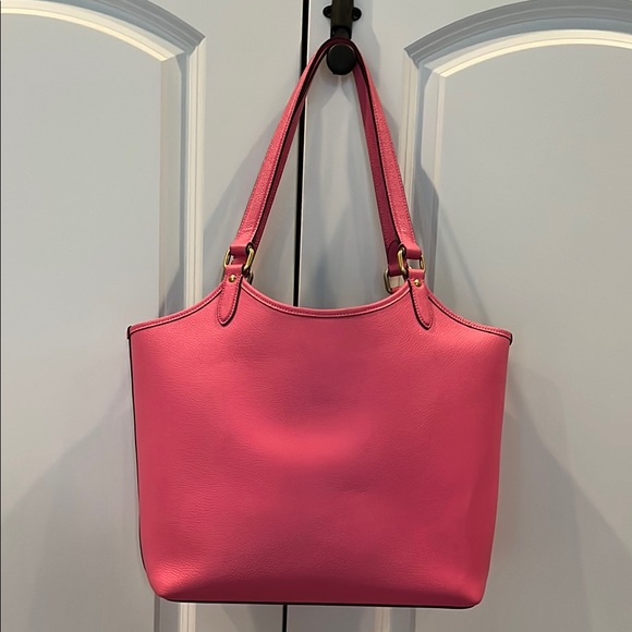 Coach Day Tote style C6337 Petunia - Picture 1 of 11